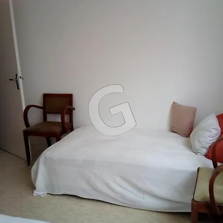 Holiday home Maison Cosy A 200m De La Plage, Avec Jardin, Parking Et Ping-pong - Sur - Fr-1-357-66 *