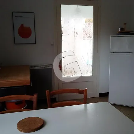 Holiday home Maison Cosy A 200m De La Plage, Avec Jardin, Parking Et Ping-pong - Sur - Fr-1-357-66